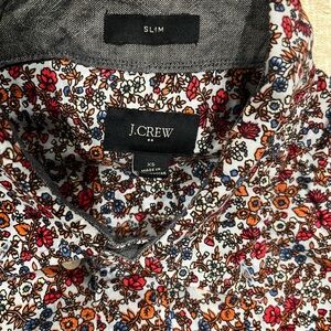J. Crew Slim Fit Men's Floral Button-Up Shirt in White with Multicolor Print